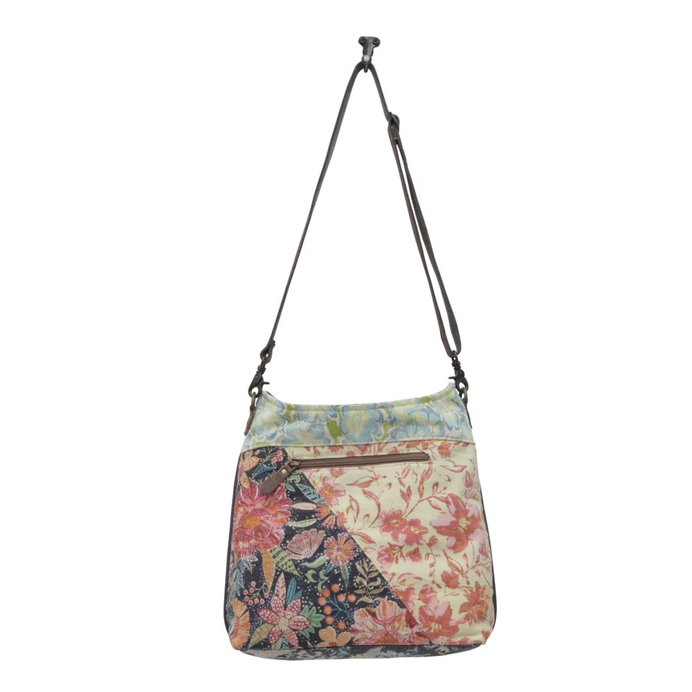 Le Fleur Bel Shoulder Bag