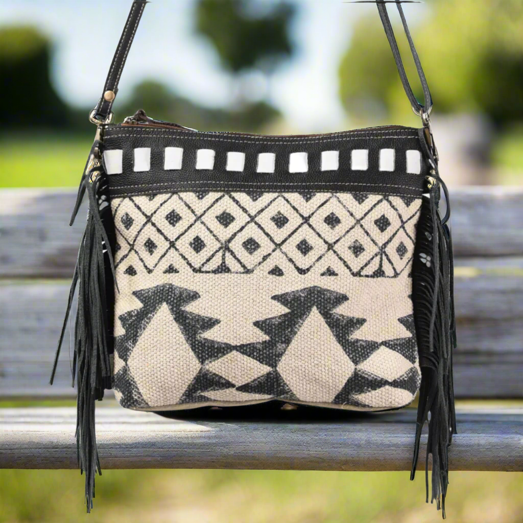 Ohlay Crossbody Upcycled Canvas Black/Cream